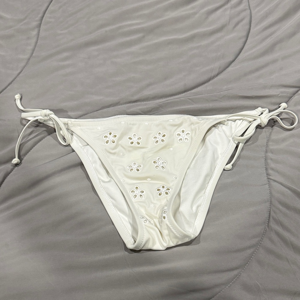 Victoria's Secret White Floral Eyelet Tie-Side Bikini Bottoms